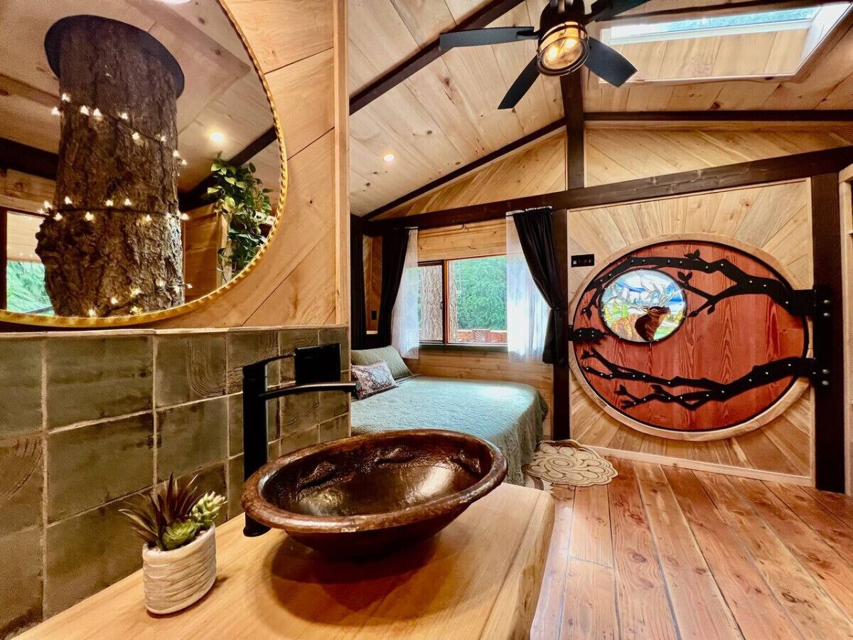 4 Schlafzimmer, Schreibtisch, Bügeleisen/Bügelbrett, Reisekinderbett