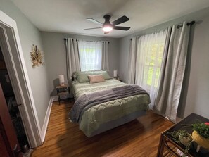 2 dormitorios, cuna de viaje, wifi y ropa de cama