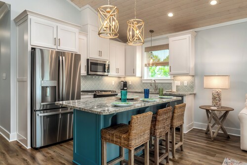 Coral Bay 3 Luxury Villa on Indian Bay with Boat Dock