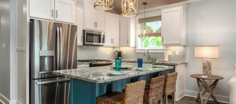 Coral Bay 3 Luxury Villa on Indian Bay with Boat Dock