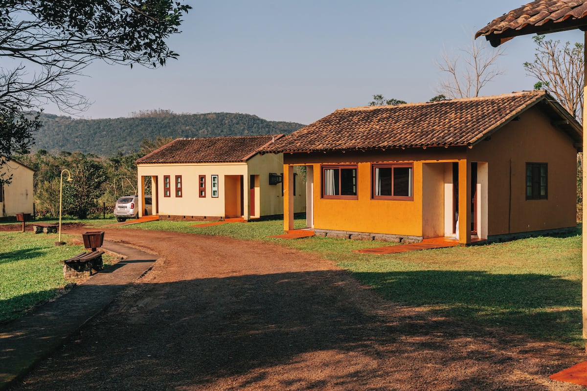 Chalet familiar, vista a la montaña | 1 habitación, wifi gratis y ropa de cama