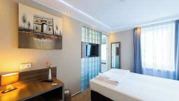 Comfort Single Room, City View | Premium bedding, individually decorated, individually furnished