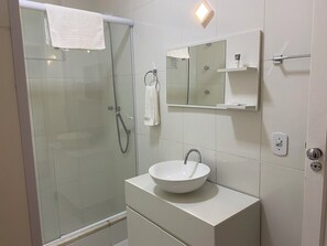 Towels - 2 Bedroom Apartment Copacabana 1 Parking Space 117 m² Garden Area (Copacabana Rio de Janeiro)
