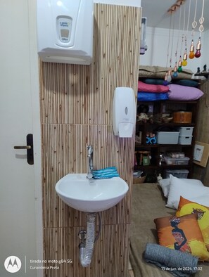 Towels, soap, toilet paper