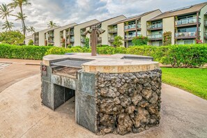 Terrace/patio - Comfortable condo with private lanai in sunny South Kihei (Kihei)