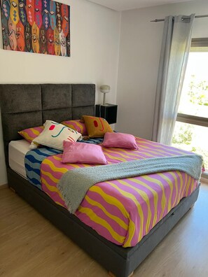 2 sovrum, strykjärn/strykbräda, wi-fi och sängkläder