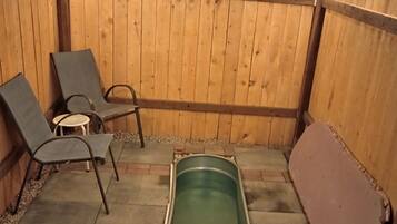 Outdoor spabad