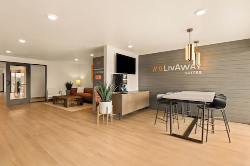 LivAway Suites Nashville- Smyrna