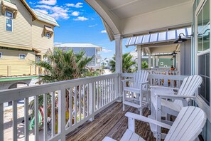 Property grounds - Your One Stop Oasis Destination with pool, balcony and beach access (Port Aransas)
