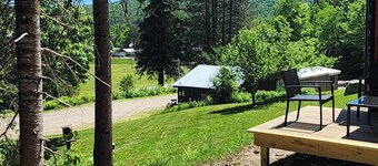New 1 bedroom Container cabin with direct trail access (cabin 3)