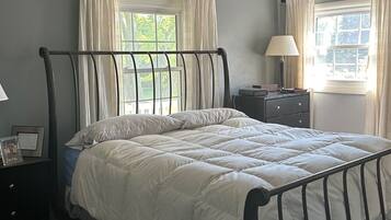 3 多间卧室、免费 WiFi、床单