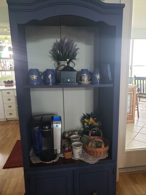 Interior - LAKEFRONT Paradise for Rent  SEASON  1/1/2025-4/2025 (Lake Placid)