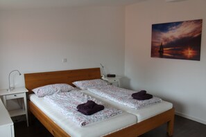 1 habitación, cuna de viaje, wifi gratis y ropa de cama 