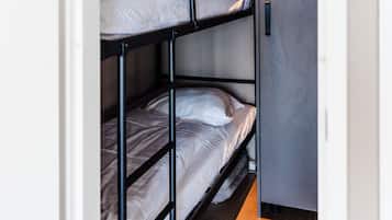 2 slaapkamers, reisbedje, wifi, beddengoed