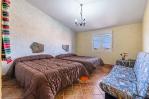 3 Schlafzimmer, Bügeleisen/Bügelbrett, kostenloses WLAN, Bettwäsche