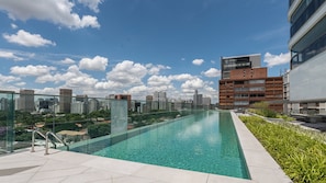 Piscina externa