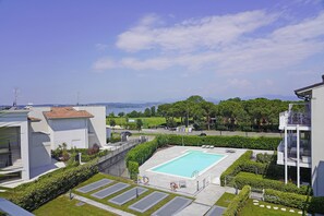 Exterior detail - La Castellana C89 by Wonderful Italy (Sirmione)