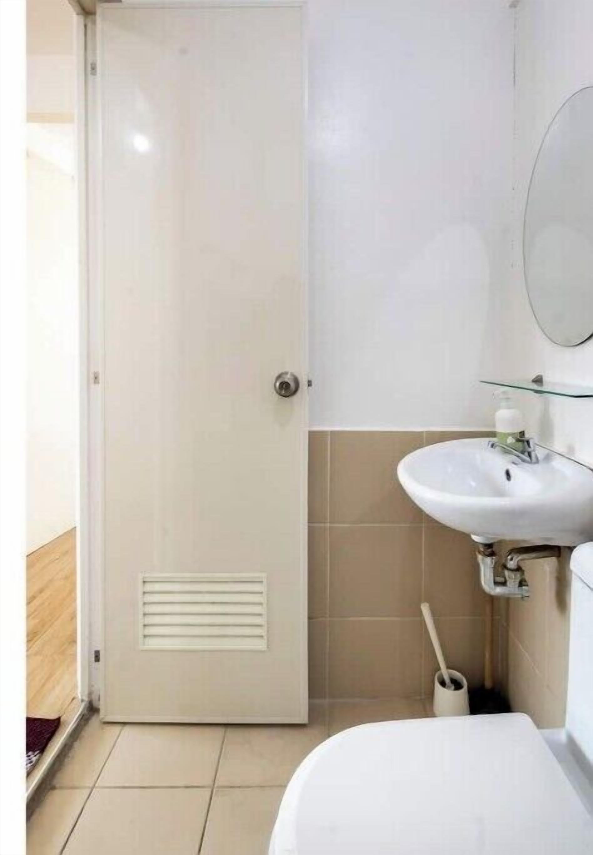 Shower, hair dryer