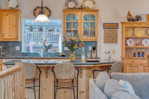 Rumah (4 Bedrooms) | Interior