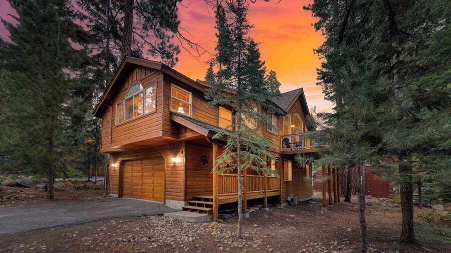 Tahoe Vista by Avantstay Central Location + Patio