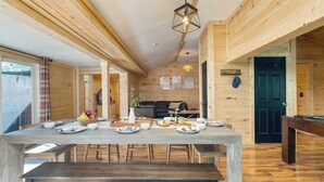 House (4 Bedrooms) | Bahagian dalam