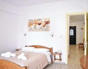 1 chambre, Wi-Fi gratuit, draps fournis