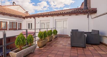 Country House 'El Capricho Del Tejar' with Shared Pool, Private Terrace and Wi-Fi