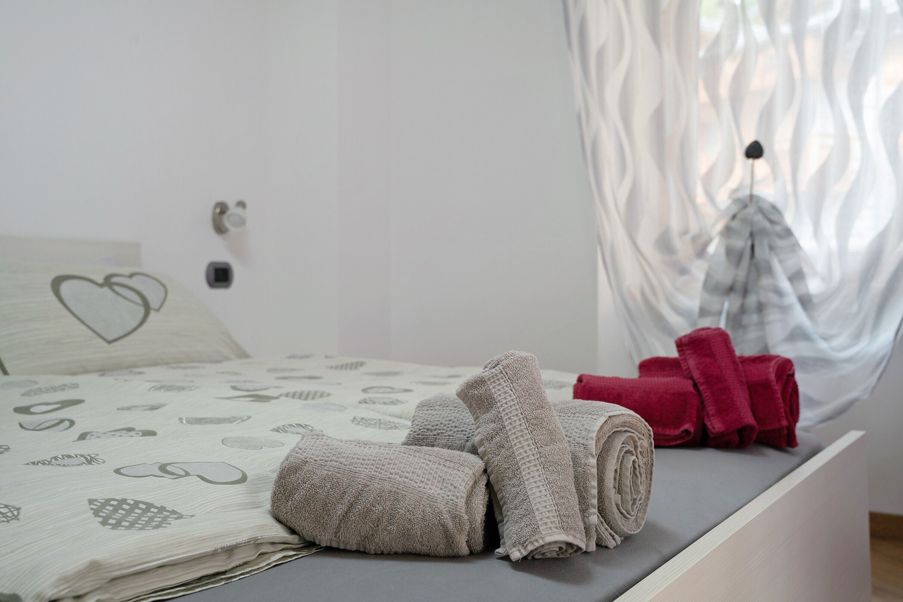 2 chambres, fer et planche à repasser, Wi-Fi gratuit, draps fournis