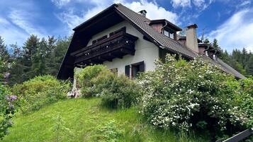 Esterni