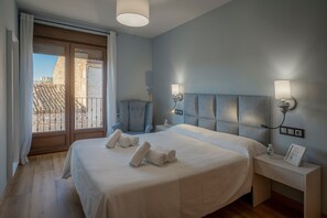 6 chambres, fer et planche à repasser, accès au Wi-Fi (inclus)