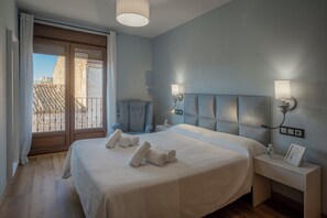 6 dormitorios, tabla de planchar con plancha, wifi gratis y ropa de cama