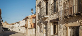 Country House 'La Olma' with Private Terrace, Balcony and Wi-Fi