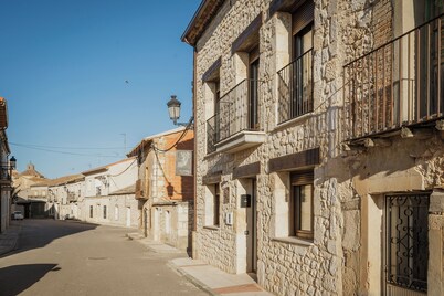 Country House 'La Olma' with Private Terrace, Balcony and Wi-Fi