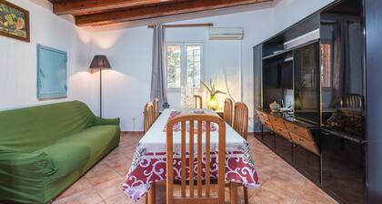 Apartment 'Casa Fenicottero Longarini' with Private Terrace, Wi-Fi and Air Conditioning