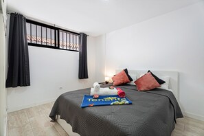 1 bedroom, free WiFi, bed sheets