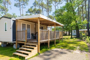 Exterior - Relaxing Stay at Camping Les Oyats in Seignosse with Shared Pool (Seignosse)