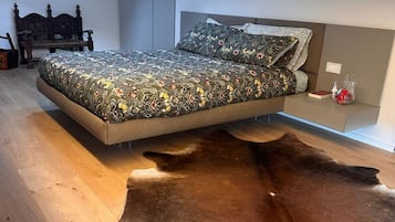 1 Schlafzimmer, BĂŒgeleisen/BĂŒgelbrett, kostenloses WLAN, BettwĂ€sche