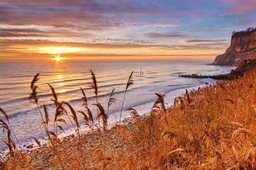 Gurnard At The Aqua - sleeps 6 guests  in 3 bedrooms