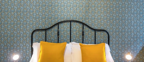 2 bedrooms, cots/infant beds, free WiFi, bed sheets