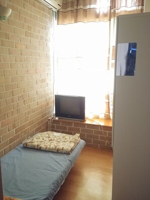 Chambre Simple, vue ville