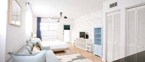 1 camera, ferro/asse da stiro, Wi-Fi