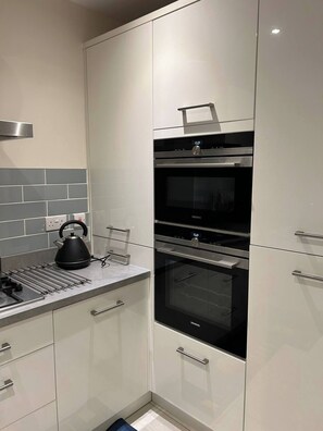 Lava-louças, torradeira