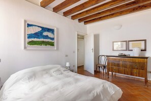 Apartment | 3 Schlafzimmer, Schreibtisch, Bügeleisen/Bügelbrett, kostenloses WLAN