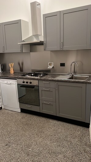 Private kitchen - marta apartament (La Spezia)