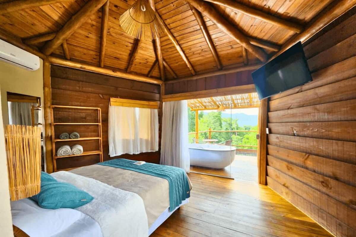 Baita Luxury, vista collina | Minibar, lenzuola