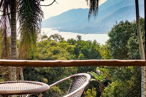 豪華小屋, 部分海景 | 客房景觀