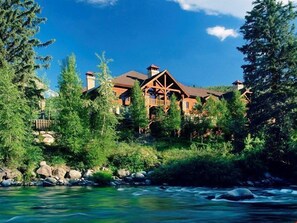 Exterior - Spacious Condo | Gourmet Kitchen, Balcony & More (Avon)