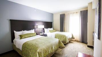 1 bedroom, in-room safe, iron/ironing board, free WiFi