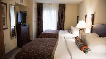 1 bedroom, in-room safe, iron/ironing board, WiFi (free)