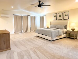 4 bedrooms, desk, iron/ironing board, travel cot